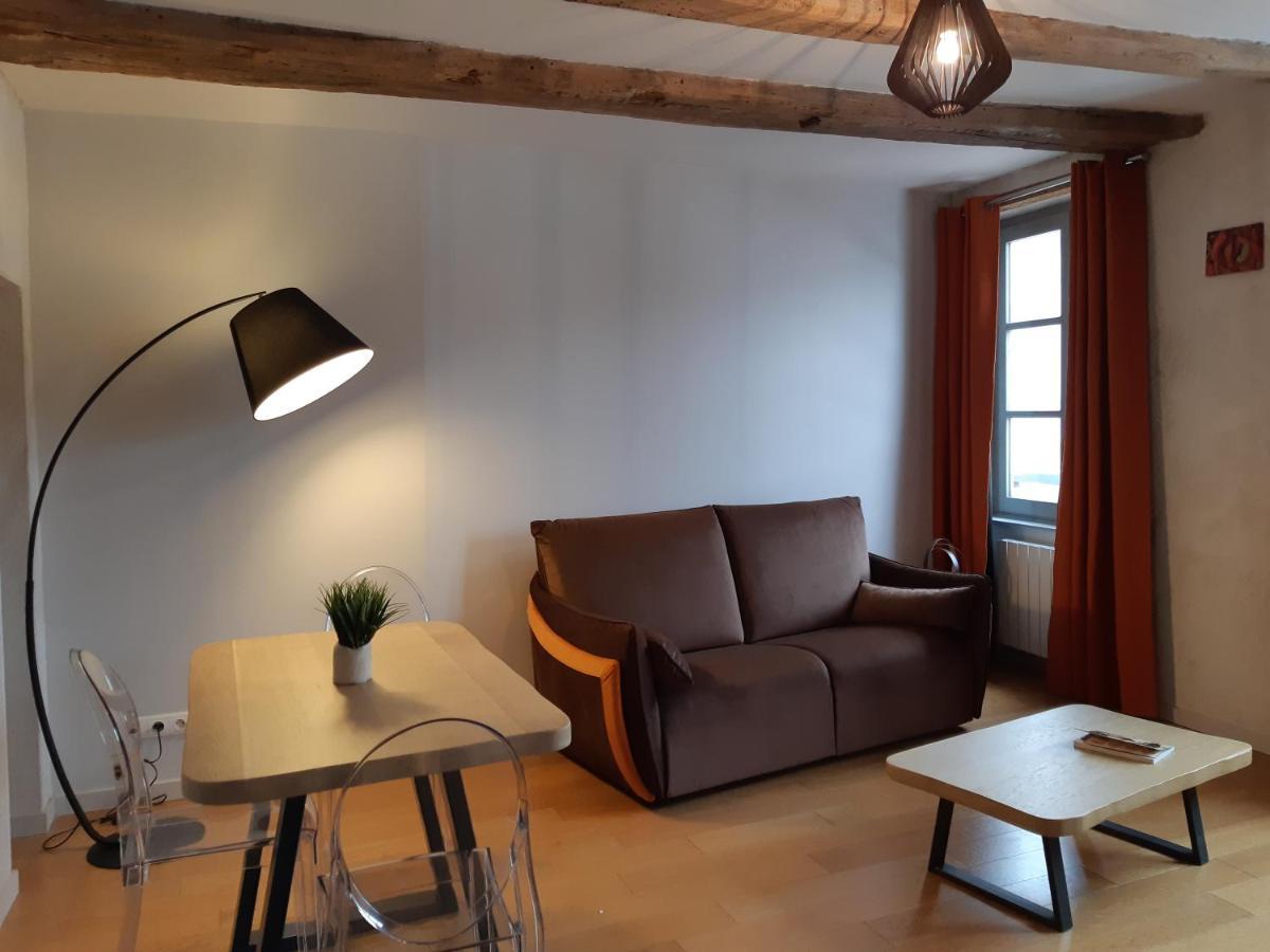 Appartement A-Mi-Chemin - Centre-Ville De Tournus Exterior foto