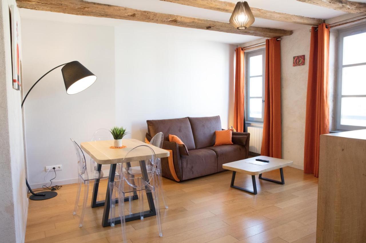 Appartement A-Mi-Chemin - Centre-Ville De Tournus Exterior foto